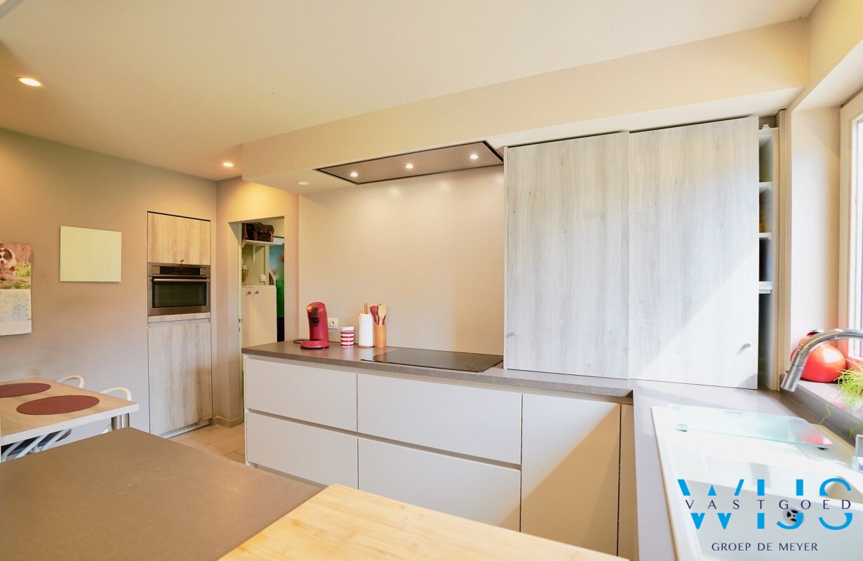 Ideaal woonhuis op TOPlocatie te Oostakker ! 