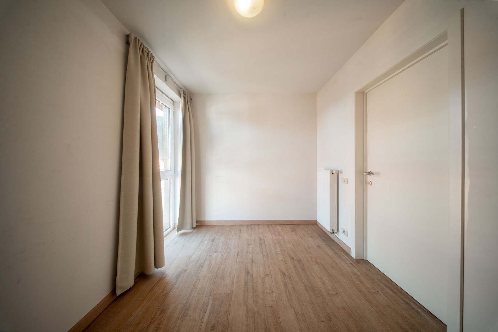 Instapklaar appartement met 3 slaapkamers, terras en garage 