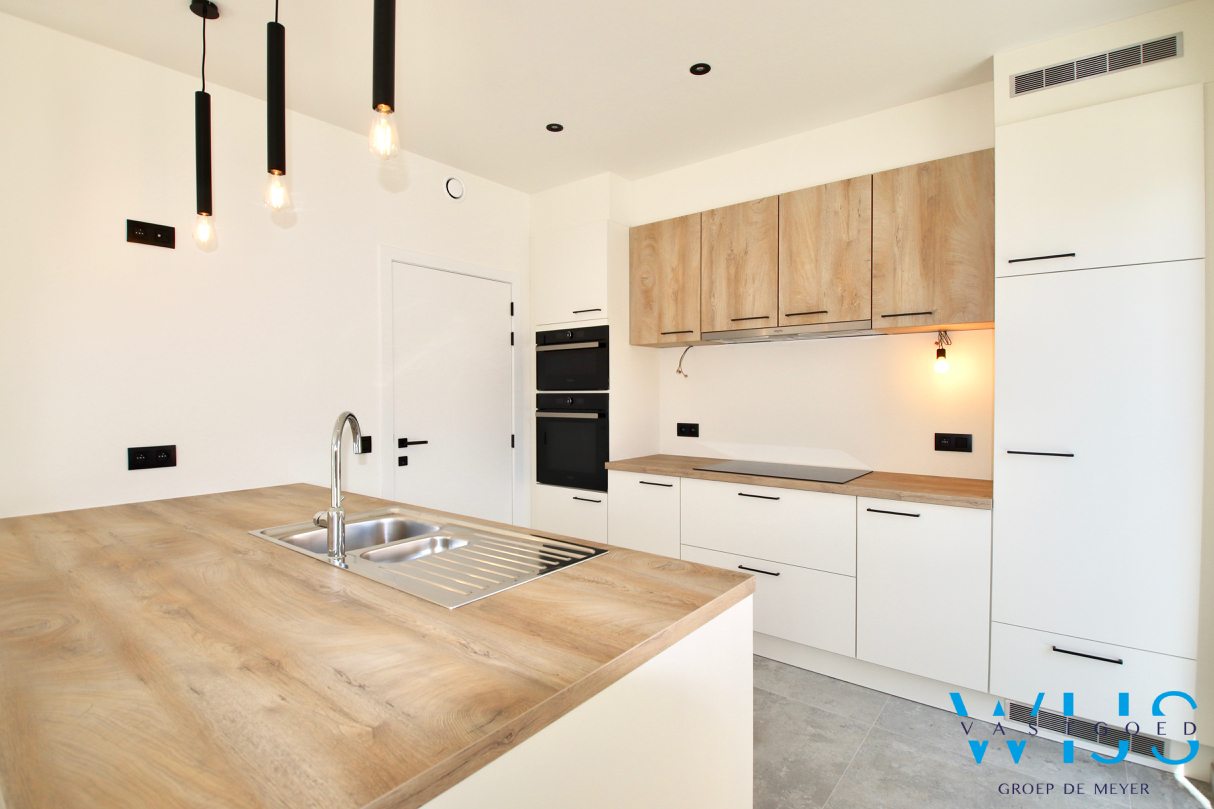 Prachtige nieuwbouwwoning te ERTVELDE ! 