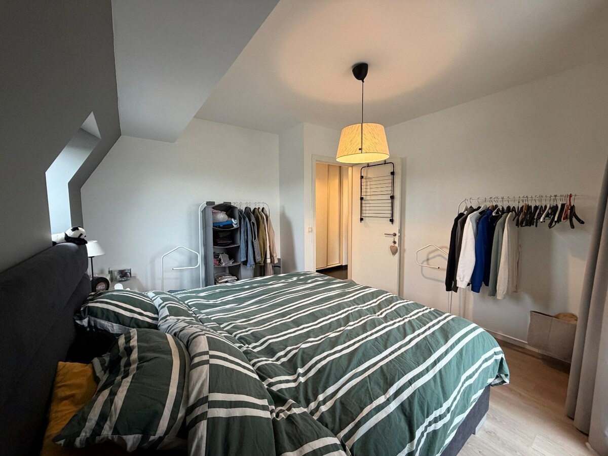 Luxueus dakappartement te Asper. 