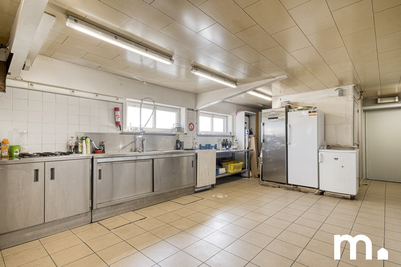 Uniek landhuis in Kruiseke te koop ! 