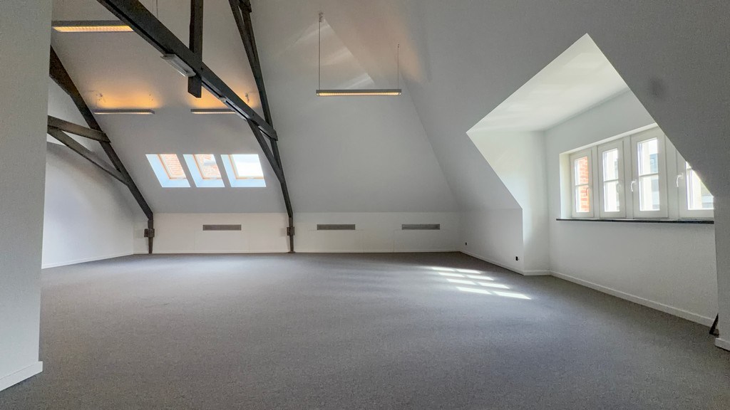 Prachtige kantoren te huur in voormalig capucienenklooster te Aalst