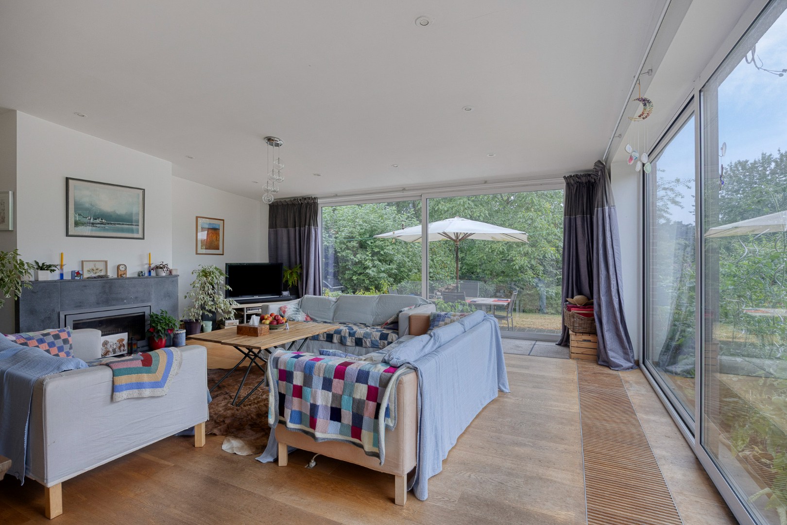 WONING met 4 kamers + bureau + garage 1640 SINT-GENESIUS-RODE 