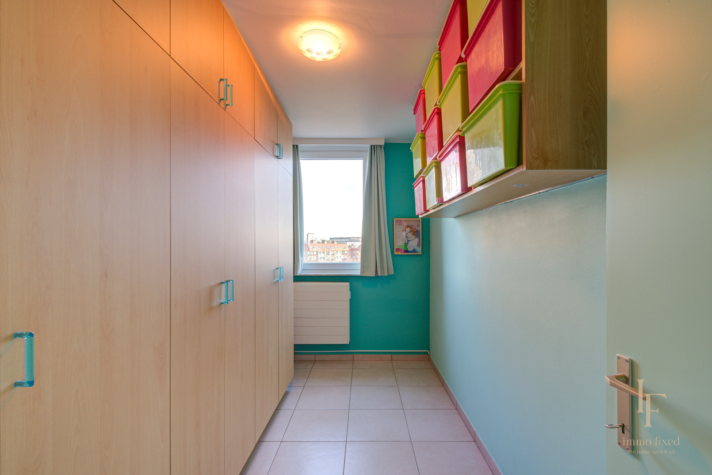 Appartement met 2 slaapkamers én topverbindingen in het hart van Berchem! 