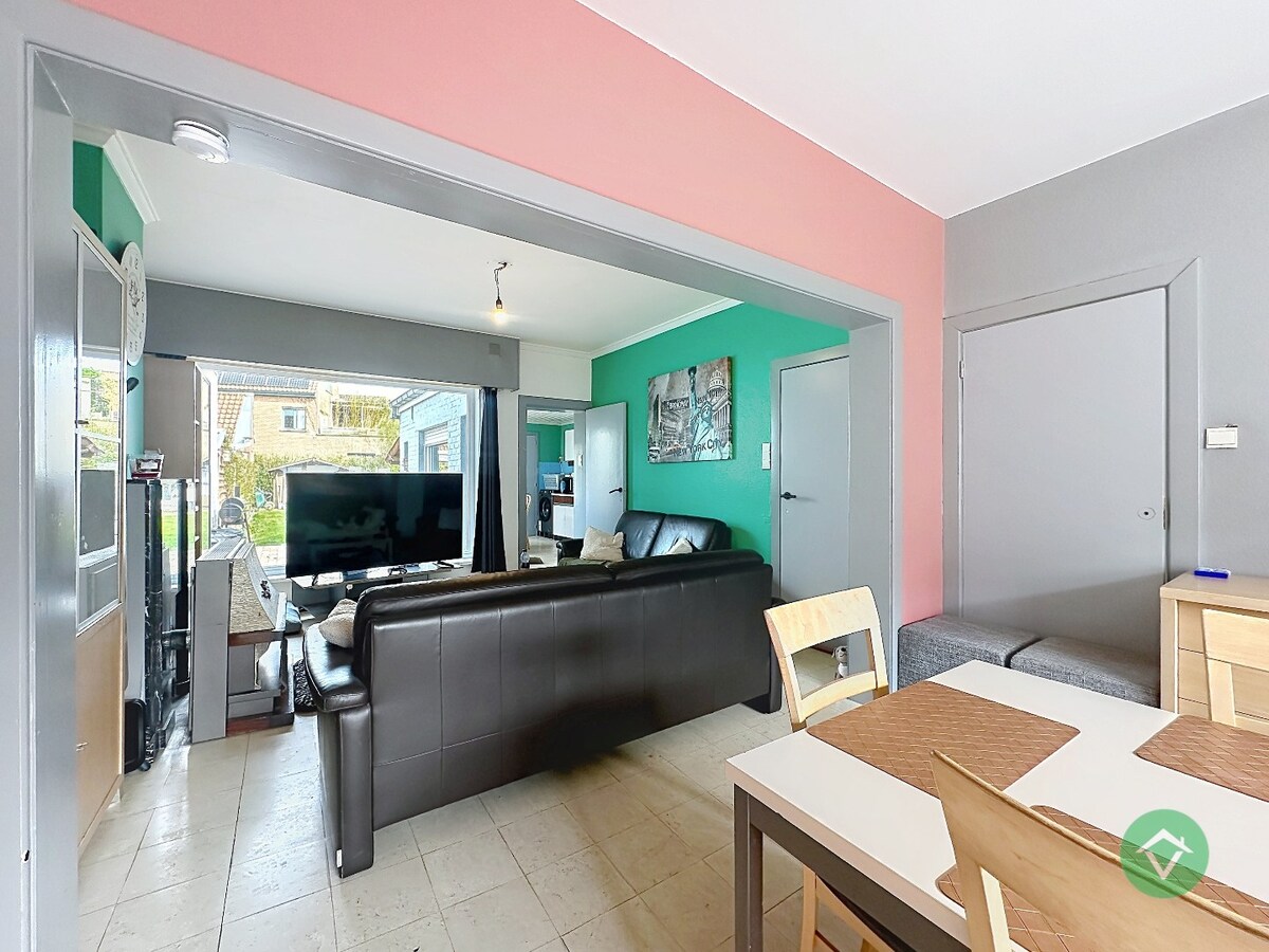 Gezinswoning met 3 slaapkamers en tuin op centrale ligging in Torhout 