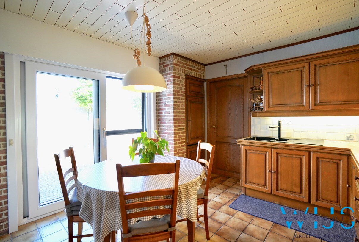 Instapklaar woonhuis te Ertvelde ! 