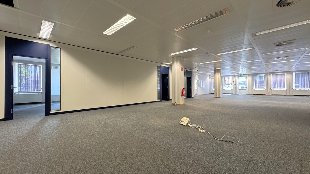 Instapklare kantoren te huur vlakbij E19 in Kontich