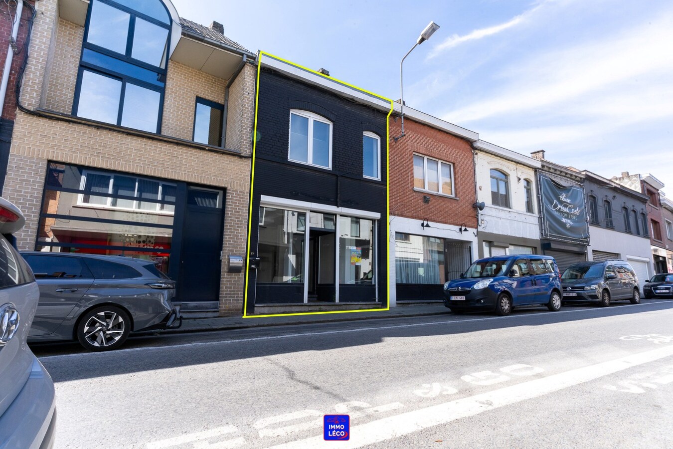 Surface commerciale en plein centre-ville avec jardin, idéal investisseurs ! 