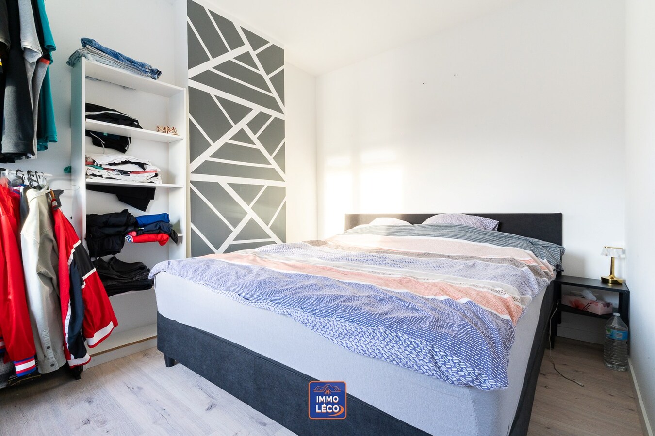 Maison entièrement rénovée en 2021 avec jardin de +/- 130m²  "SUD-EST" ! 