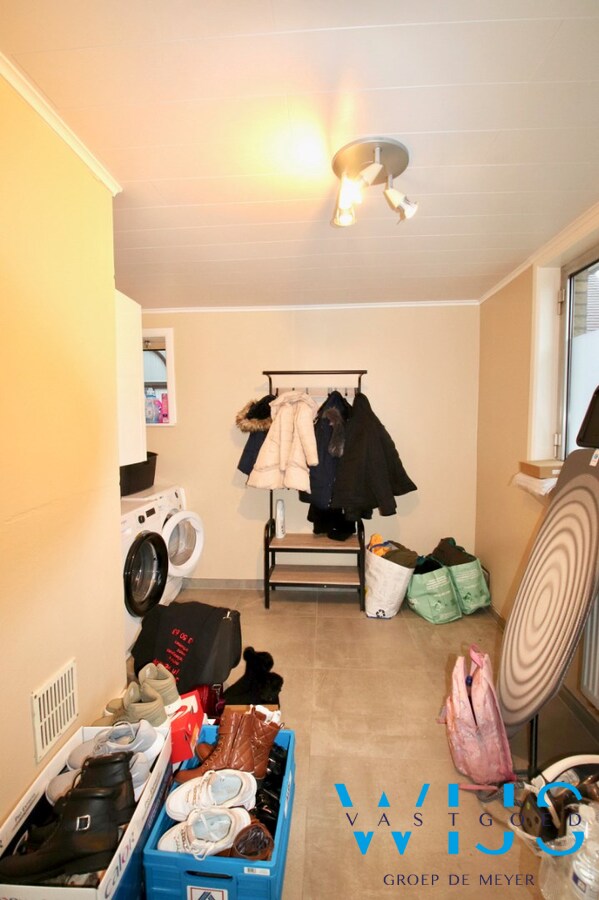 Tof woonhuis met 3 slaapkamers en tuin te Boekhoute ! 