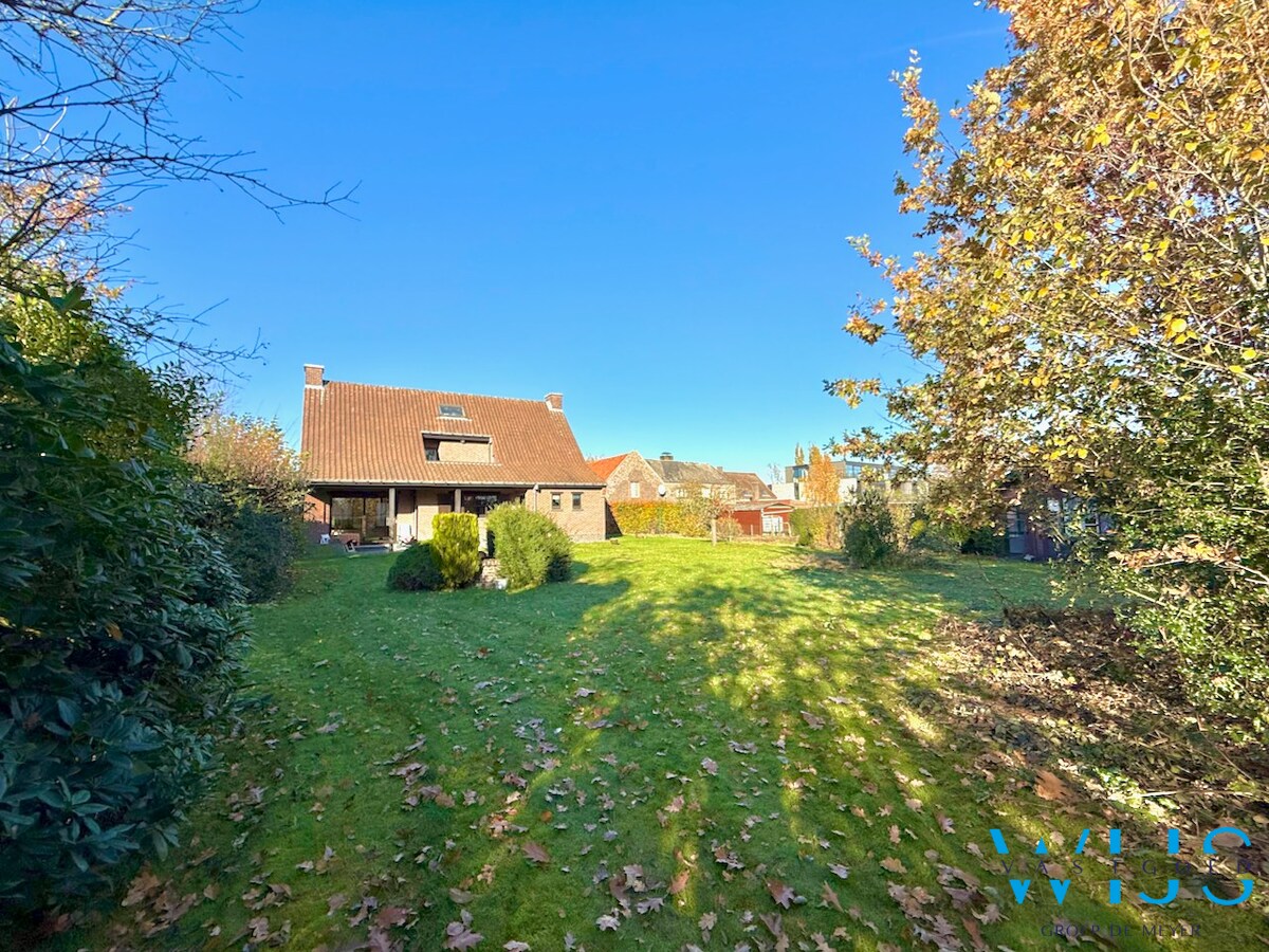 Uniek woonhuis in Oosteeklo ! 