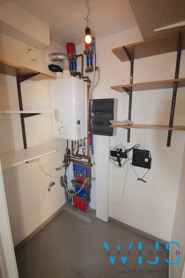 Ruim 3 slaapkamer appartement CENTRUM ERTVELDE 