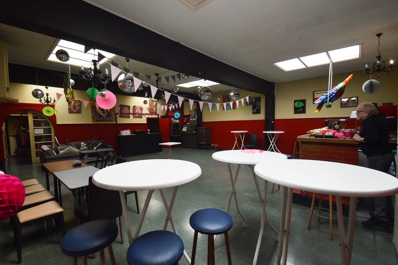 Investeringsopportuniteit: café met feestzaal - Westkapelle 