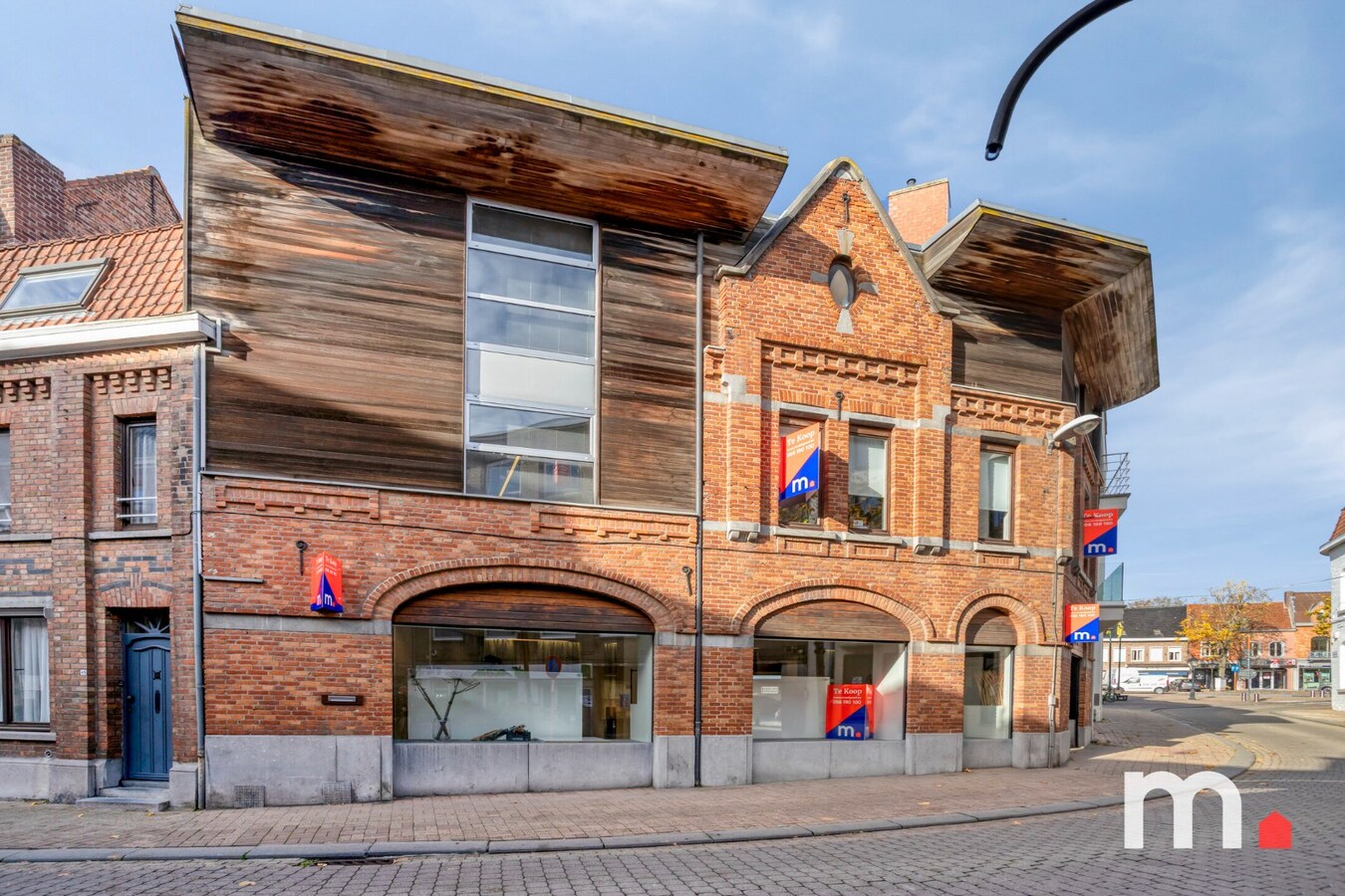 Instapklare woning met hobby ruimte te koop ! 