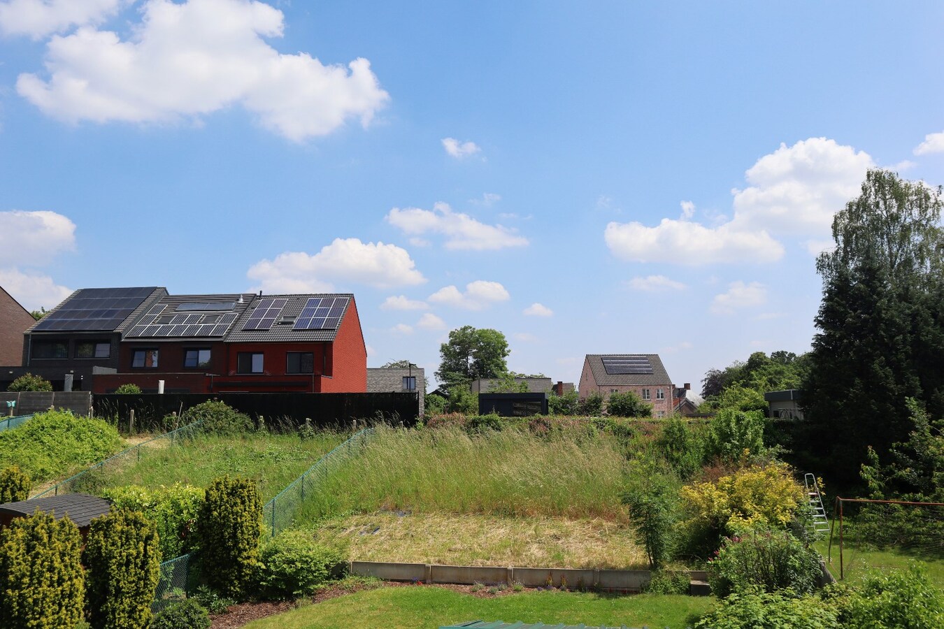 LED-on-IMMO biedt aan : Ruim Duplex Appartement in Bierbeek (Korbeek-Lo) 