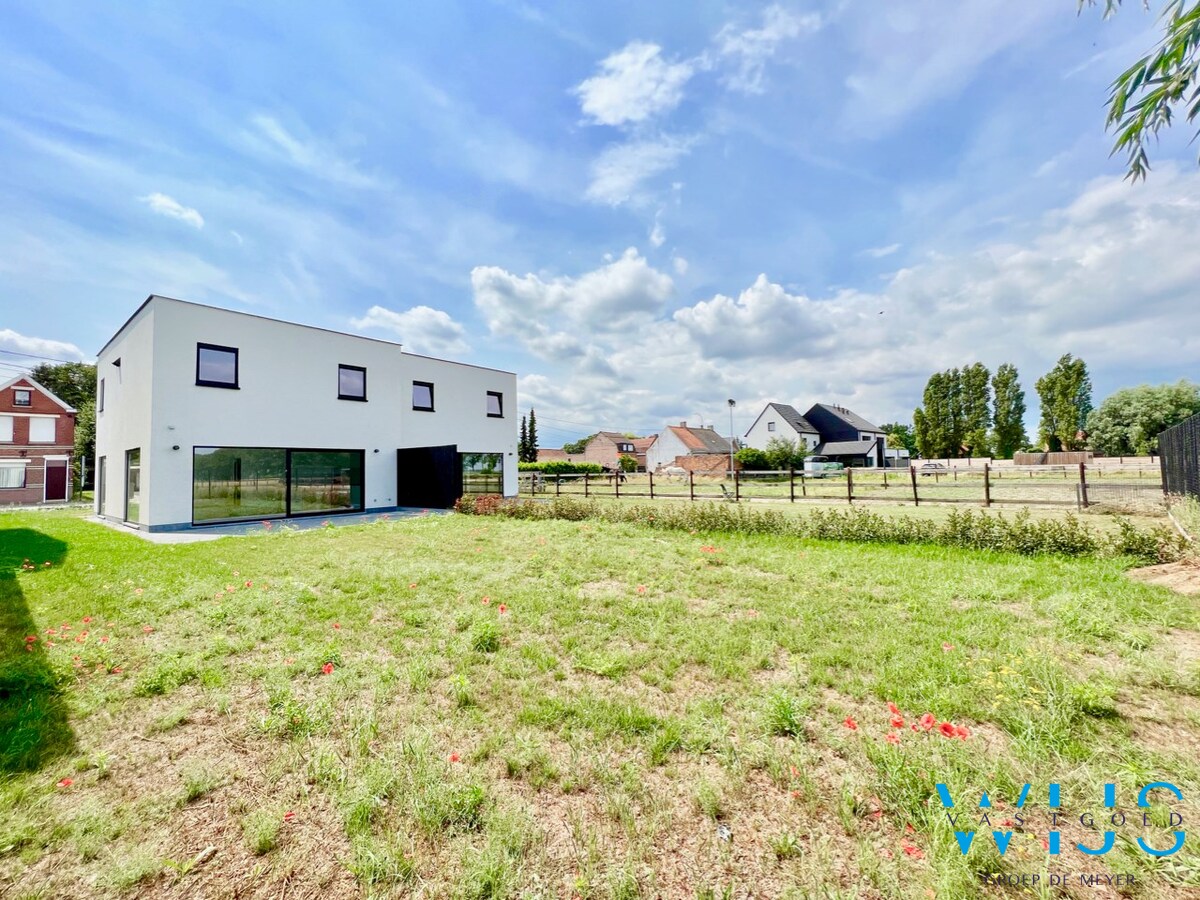 Nieuwbouw op een uniek perceel van 1.620 m²  ! 