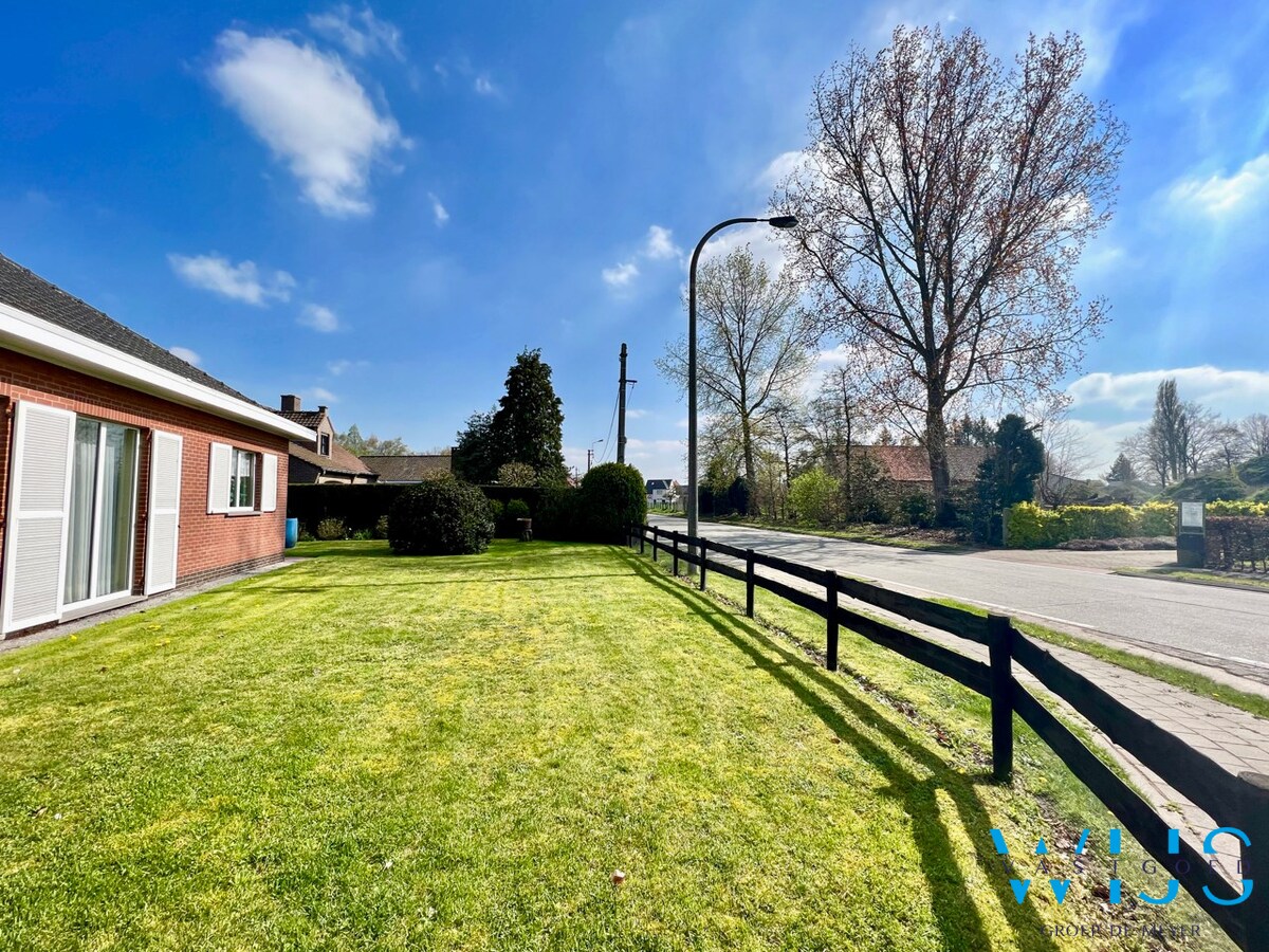 Ruime bungalow op 840 m² te KLUIZEN/EVERGEM ! 