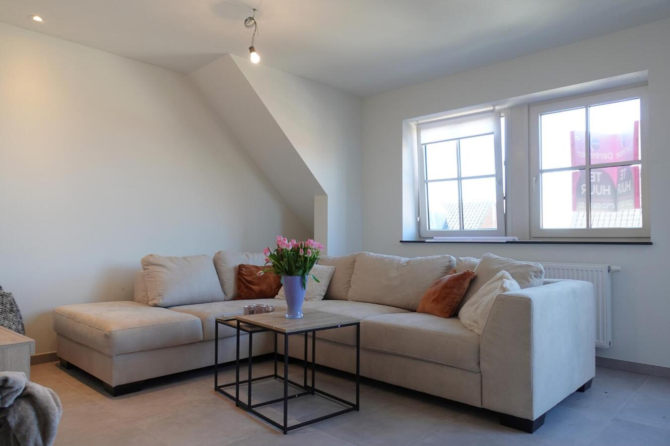 Prachtig nieuwbouwappartement met garage 