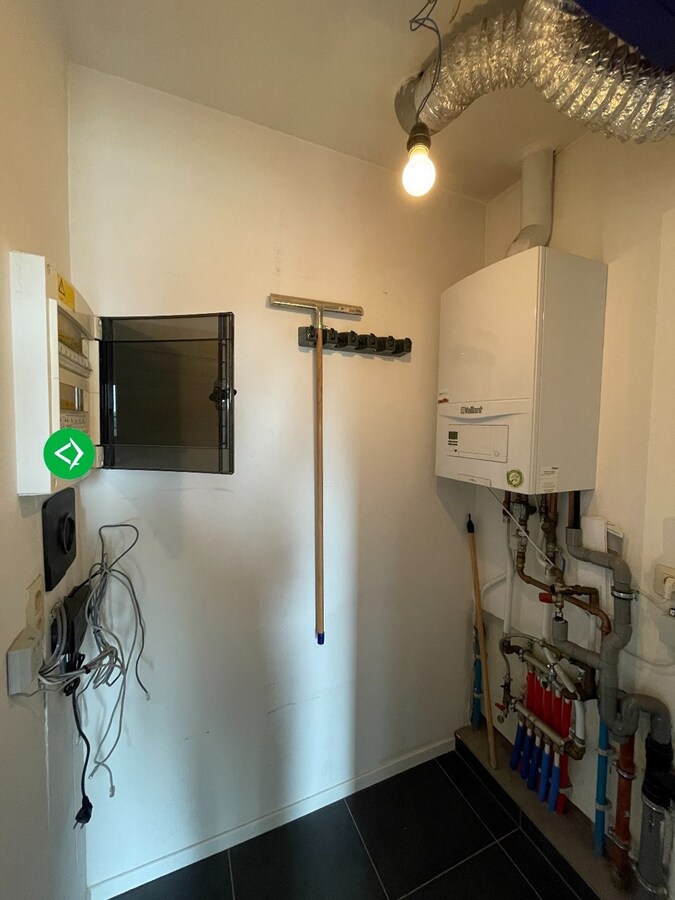 Rustig gelegen duplex appartement met 2 slaapkamers en autostaanplaats te Lichtervelde VRIJ 1/08/2026 