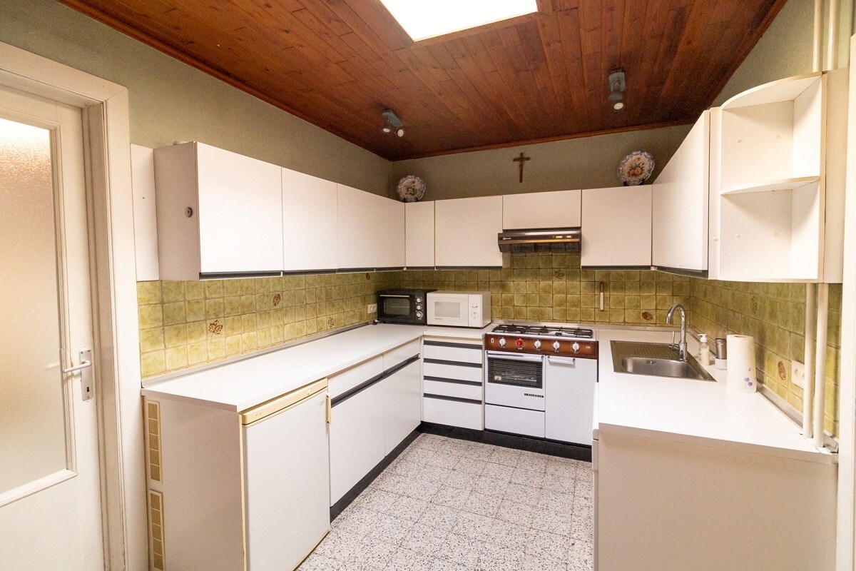 Ruime woning met veel mogelijkheden gelegen te Boekt 