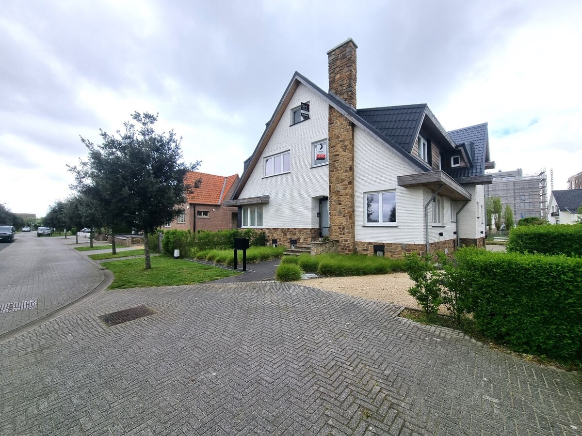 Garage te Zeebrugge-strand 