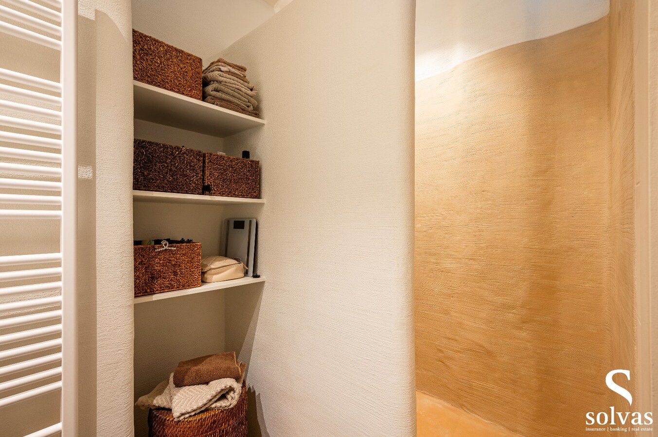 Uniek pand in het hart van Maldegem – wonen en werken onder één dak! 