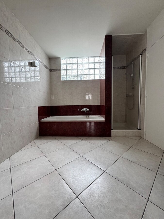 Handelspand met woonst te Ichtegem 