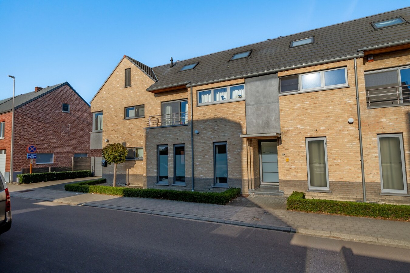 Stijvol, instapklaar gelijkvloers appartement te Tuilt (Hasselt) 