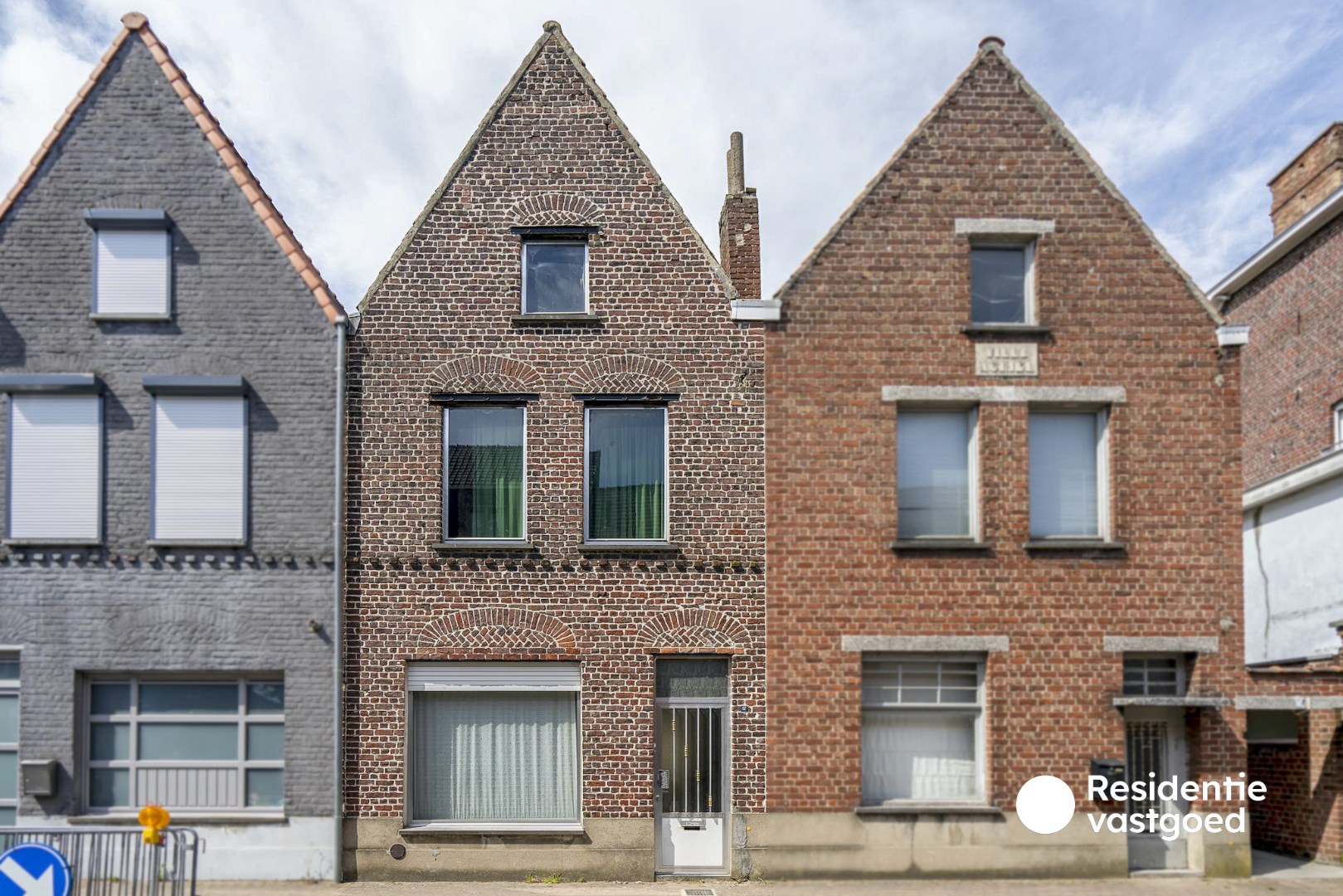 Renovatieproject met veel potentieel in het hart van Torhout! 