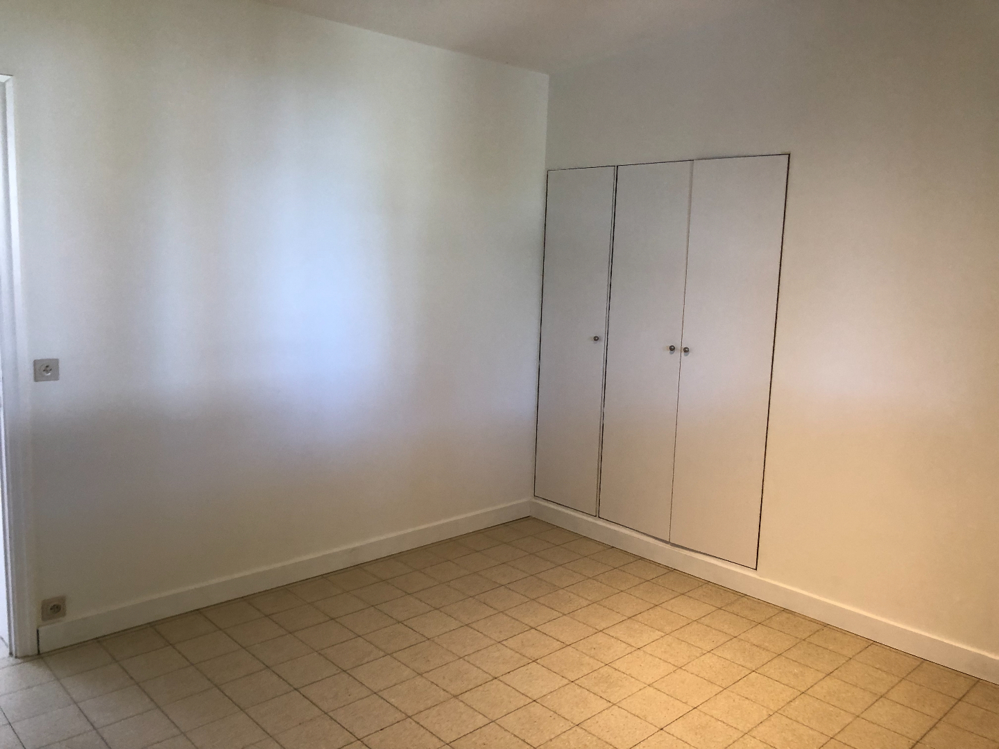 Vernieuwde ruime gezinswoning 