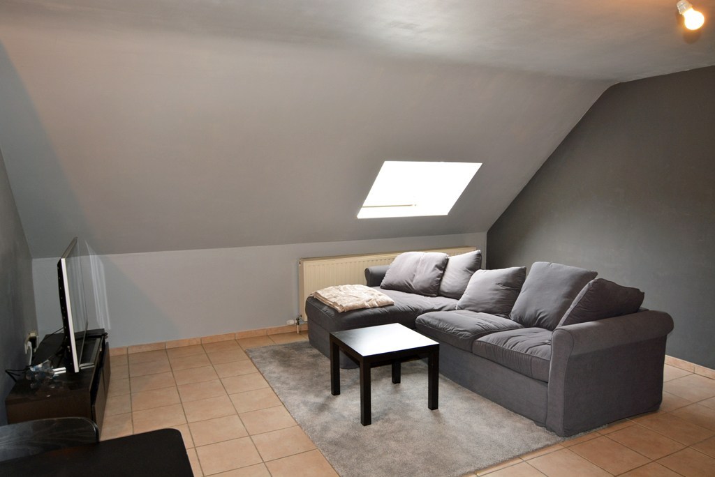 Energiezuinig appartement met 2 slpks, terras en inpandige garage. 