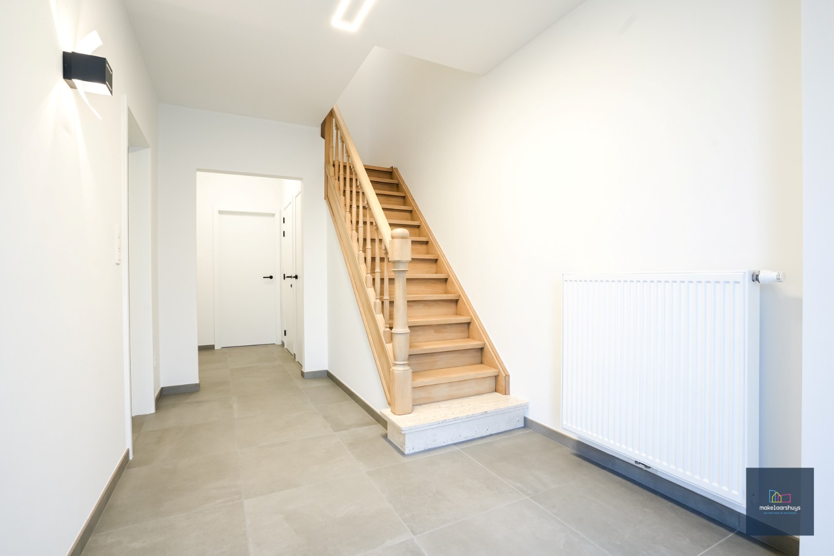 Instapklare eigendom met 3-slp.kamers garage en tuin 