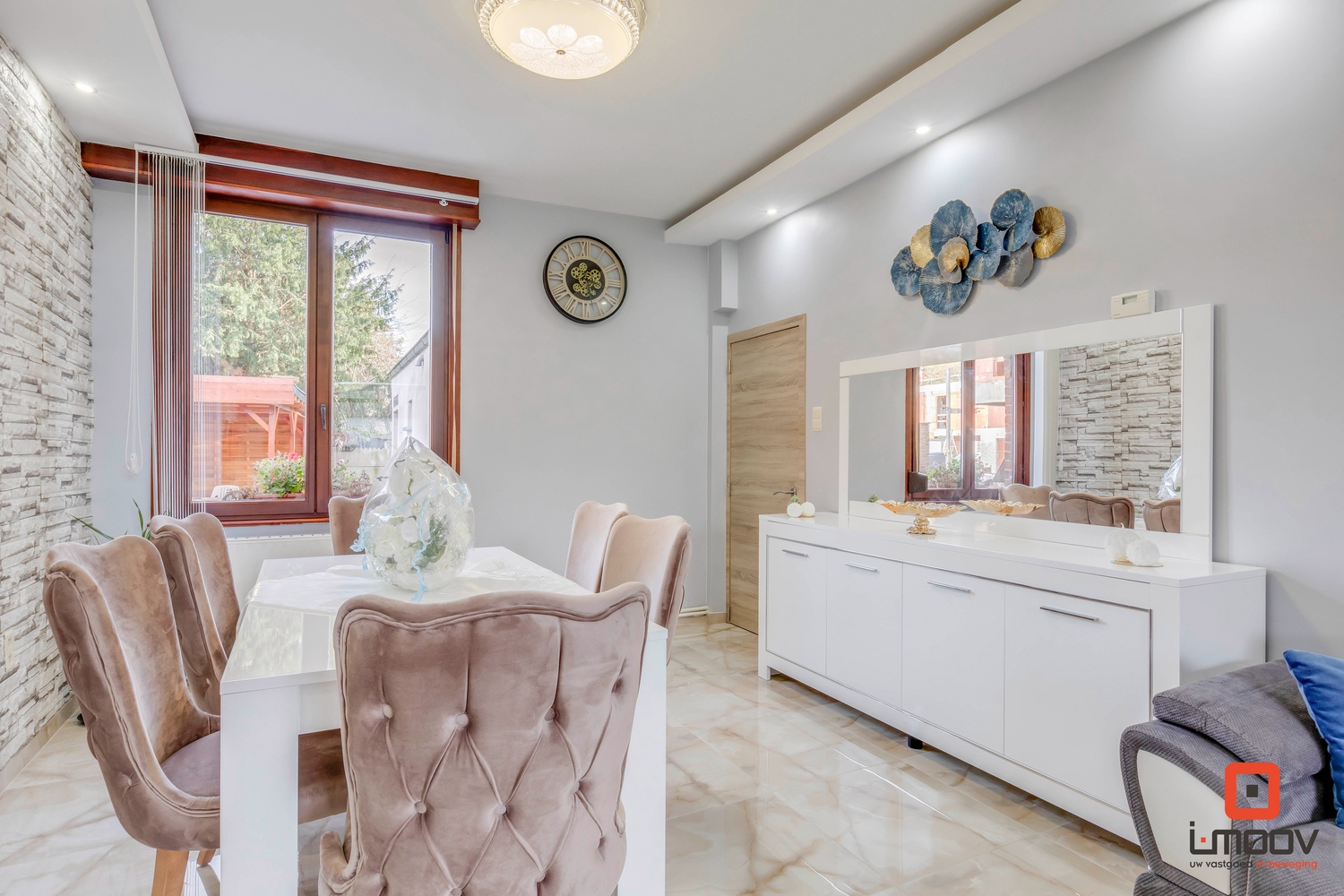 Instapklare woning in rustige straat. 