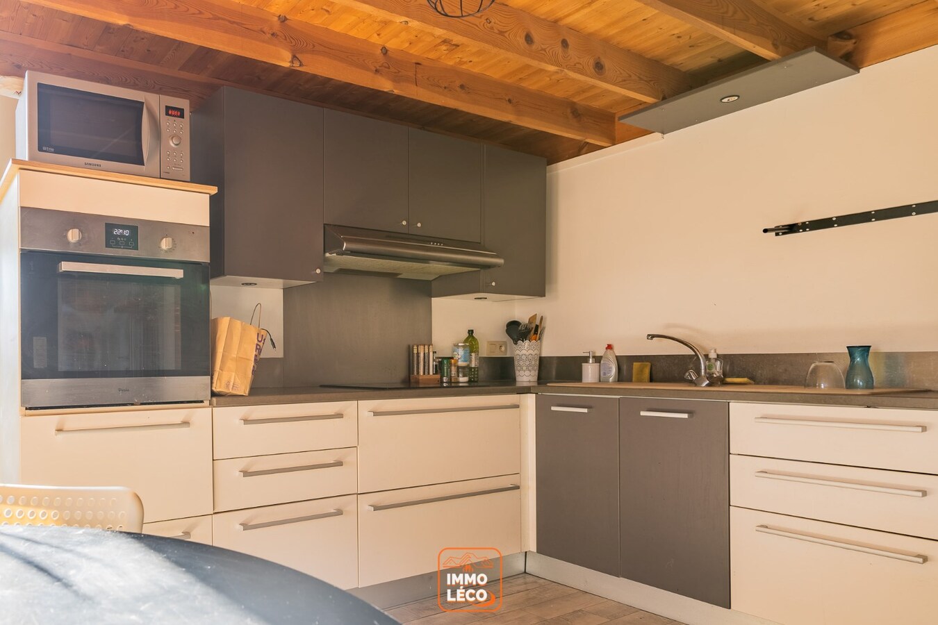 Immeuble de rapport avec 3 logements, TOP secteur ! Idéal investisseurs ! 