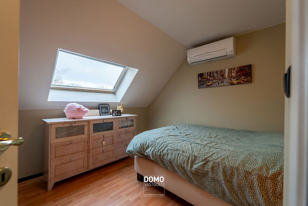 WARME GEZINSWONING VAN 262 M² MET PRACHTIGE TUIN IN HARTJE KORTESSEM 