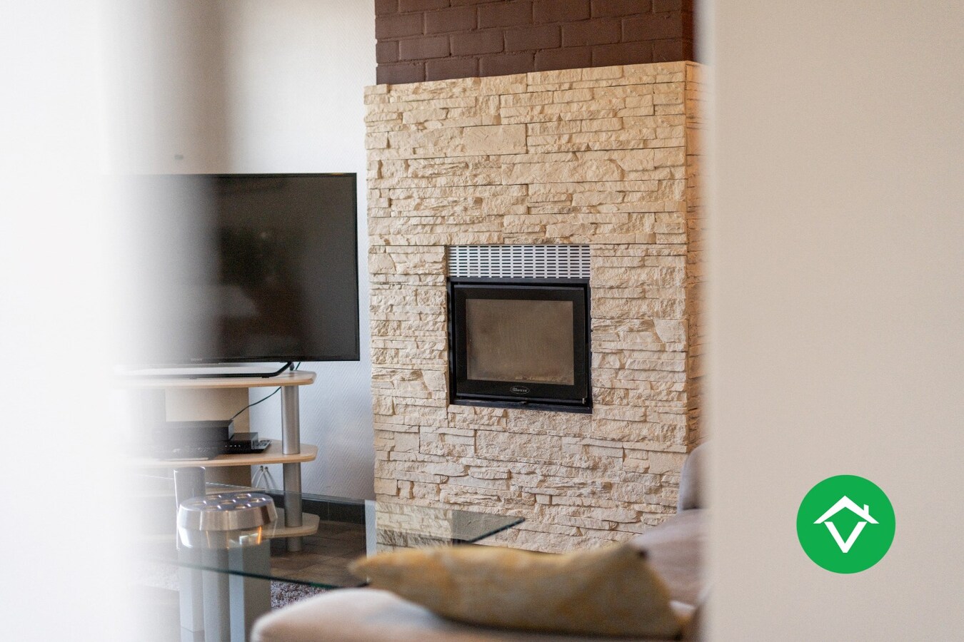 Landelijke woning met bijgebouw en zicht op de velden te koop in Vladslo 