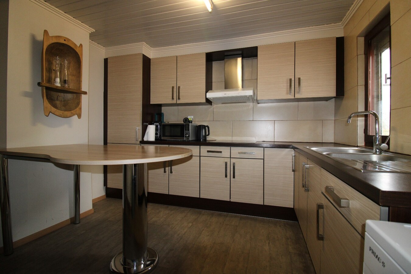 Zeer rustig gelegen open bebouwing op een prachtig perceel 