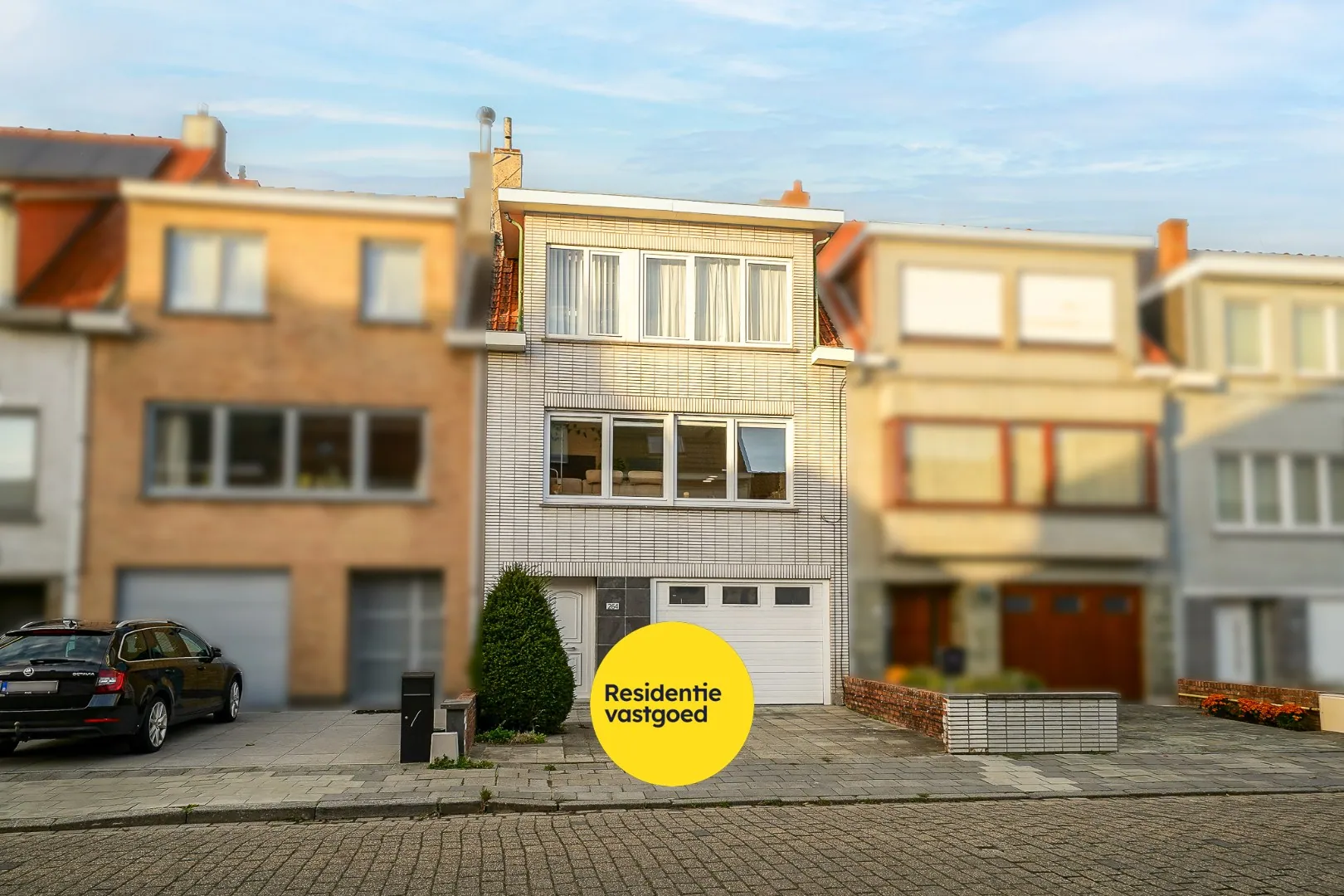 Ruime bel-étagewoning met 3 slaapkamers en garage te Oostende
