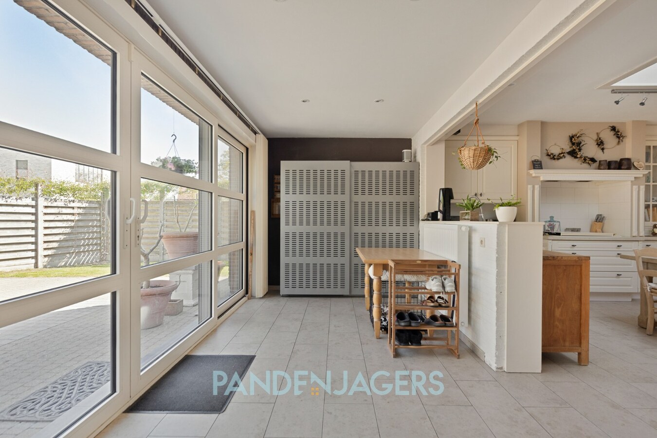 Lichtrijke halfopen bebouwing op toplocatie te Lint 