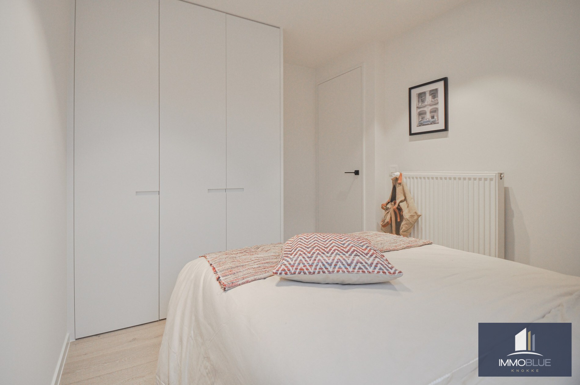 Appartement entièrement rénové avec deux grandes terrasses. 