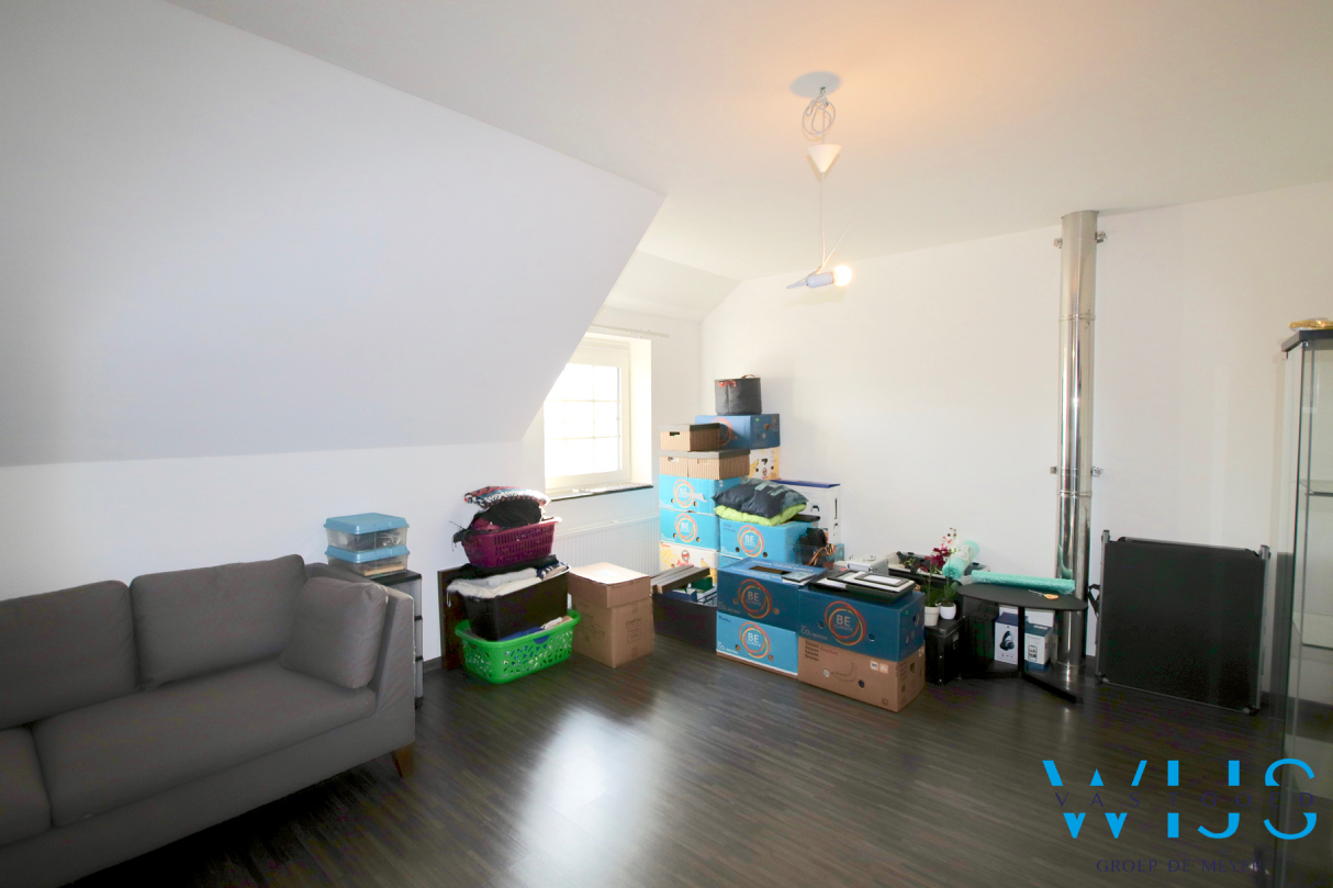 Instapklare woning met 4 slaapkamers ! 