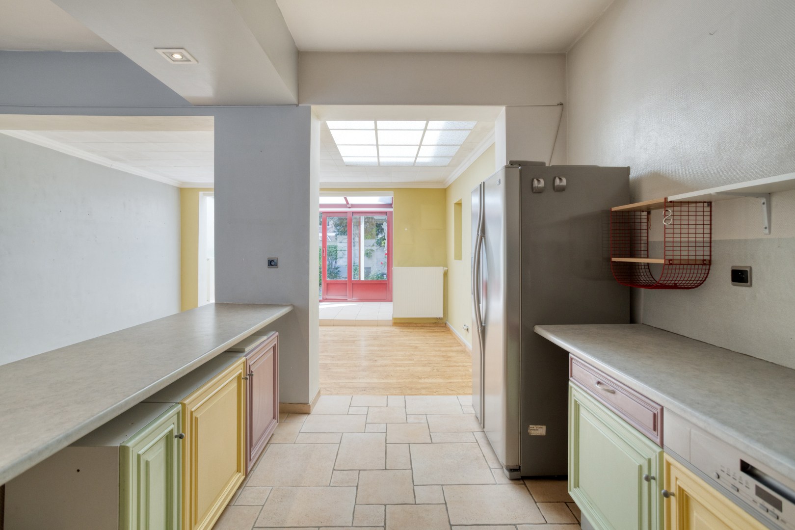 Centraal gelegen ruime woning met 4 slaapkamers en tuin te Tienen - EPC 222Kwh/m² 