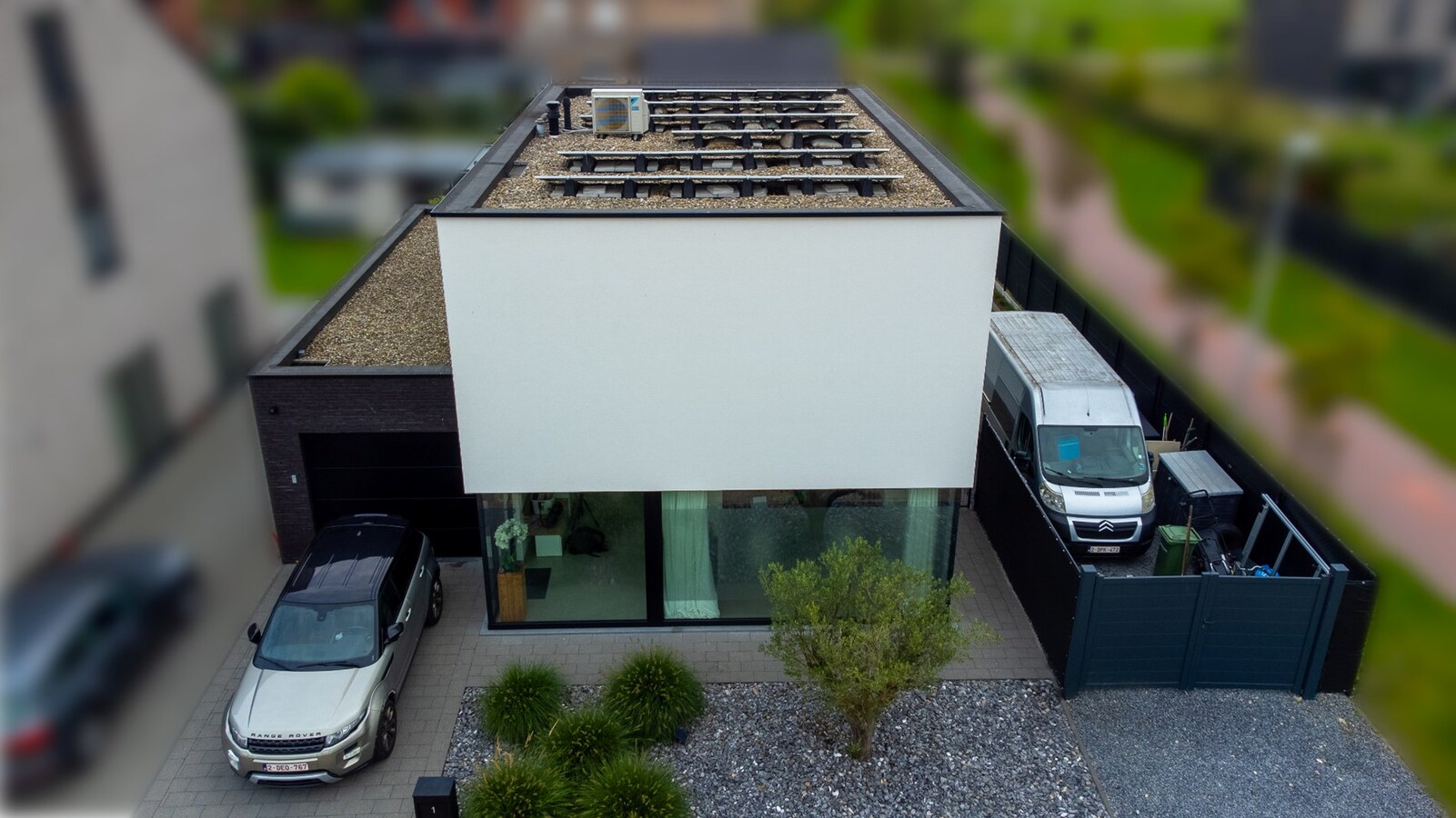 Prachtige villa met tuin, terras &amp; garage in Hasselt - 3 slaapkamers, bouwjaar 2019. 
