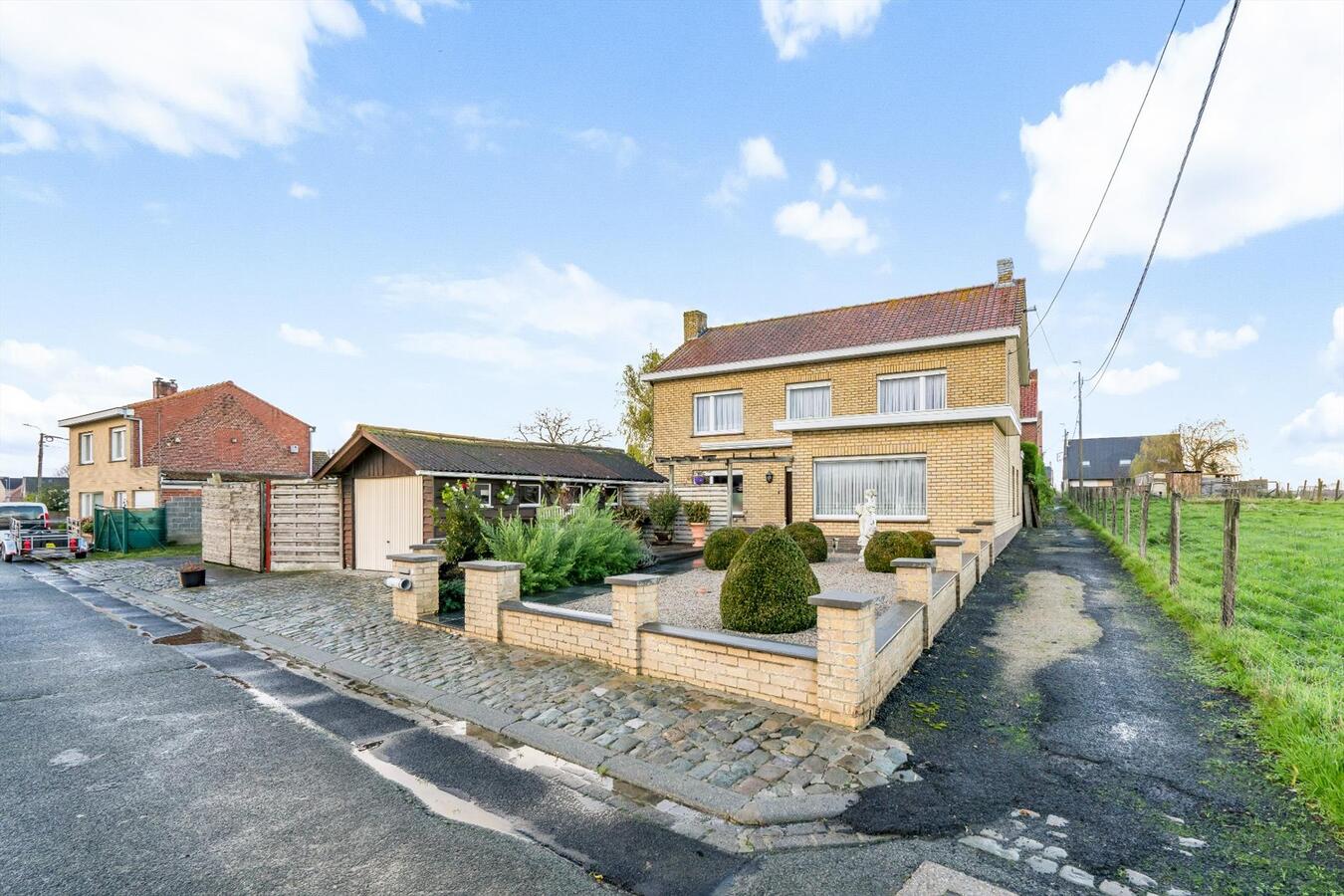 Verrassend ruime woning op het einde van een doodlopende straat 