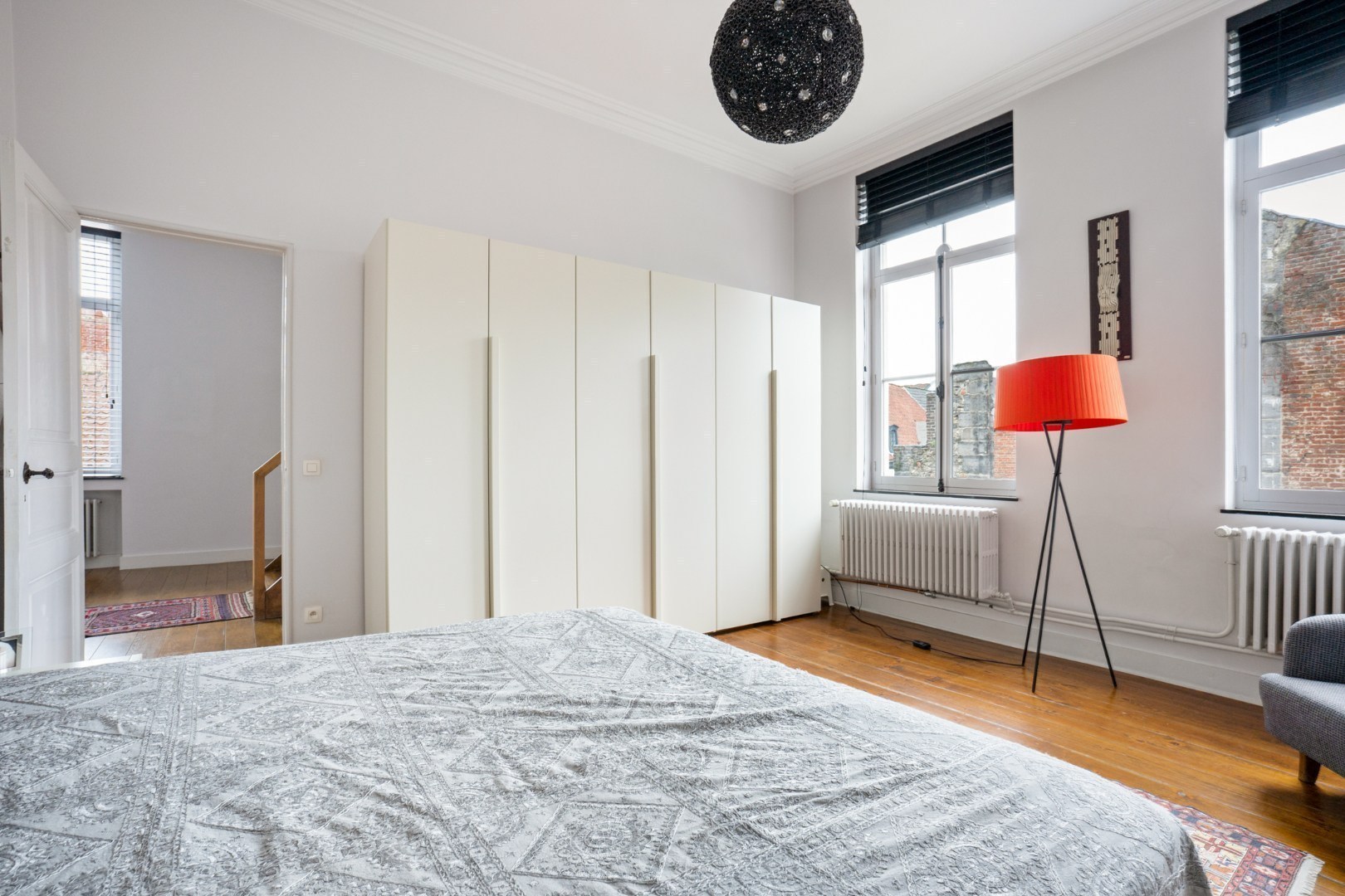 Bijzonder ruim duplexappartement met dakterras in hartje Gent 