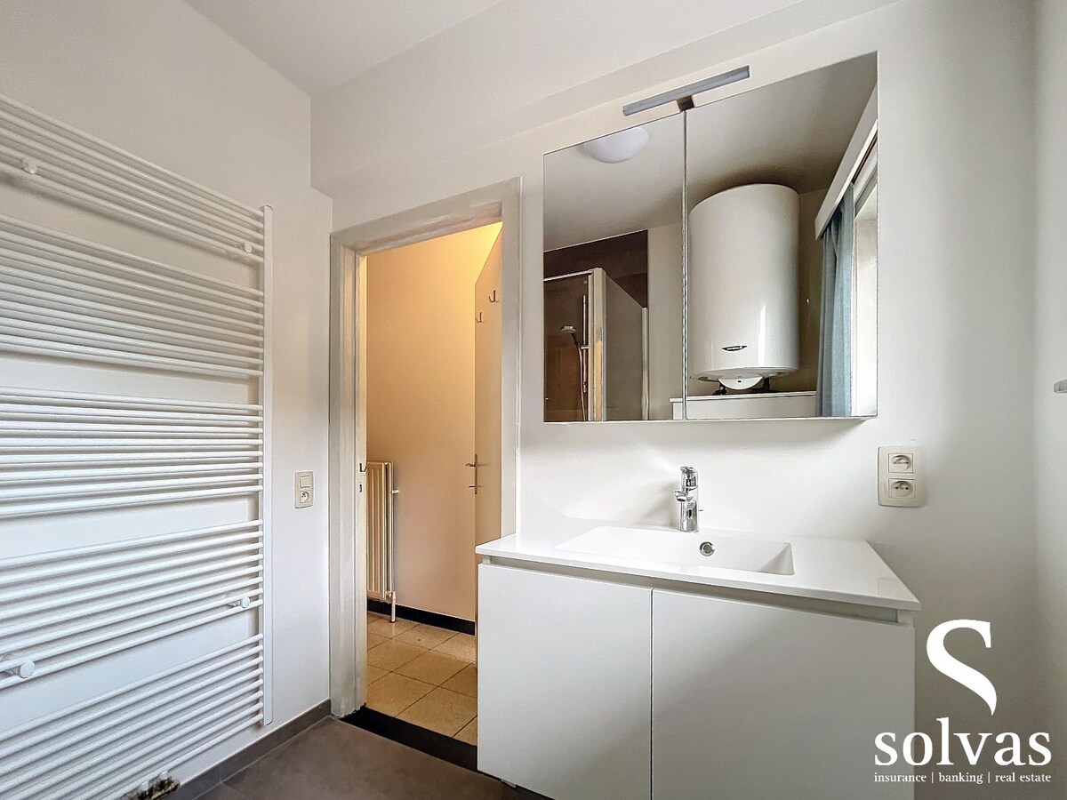 Topappartement met twee slaapkamers te centrum Knesselare 