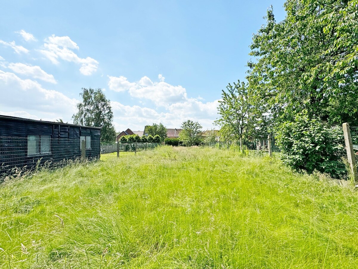 Recent (2017) gelijkvloers appartement met grote tuin te Ophasselt 