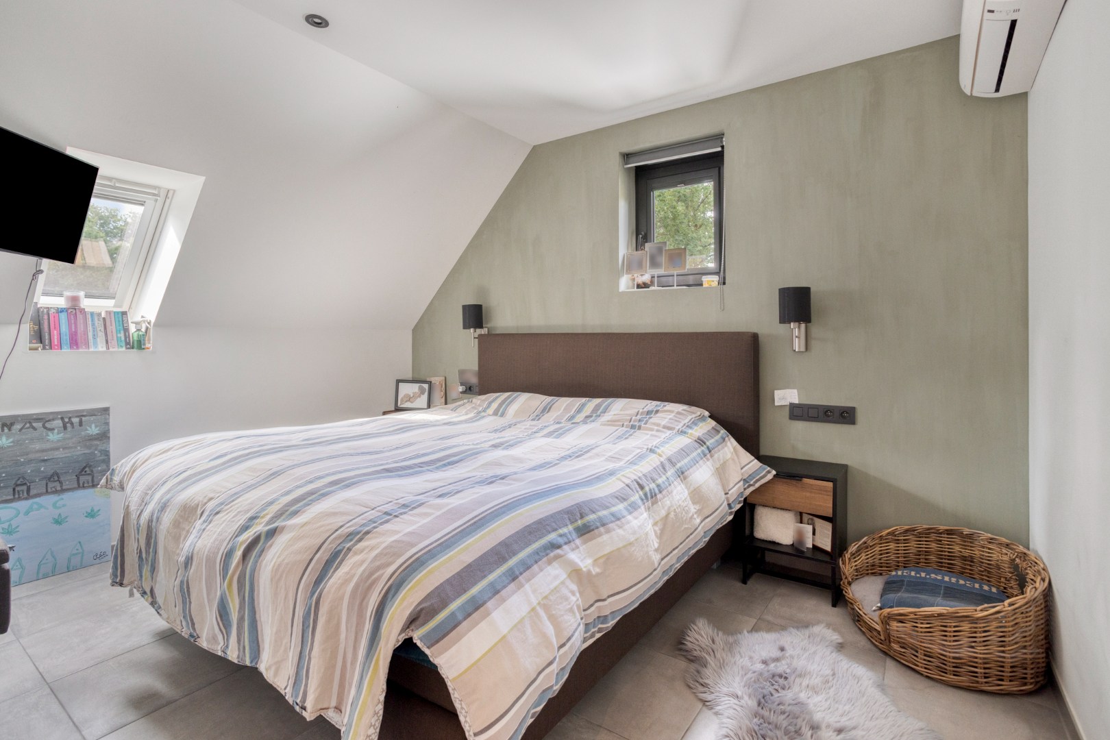 Veelzijdige recente woning aan de Brechtse Heide – ideaal voor wonen &amp; werken 
