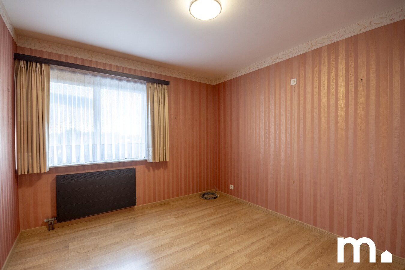 Energiezuinig Appartement EPC B  te koop in hartje Harelbeke met 2 slaapkamers en Garage! 