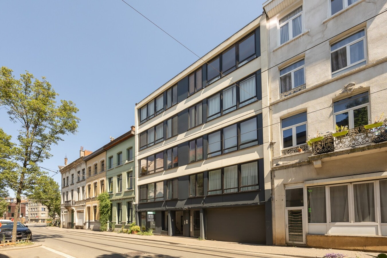 Gerenoveerd gelijkvloers appartement met stadstuin! 